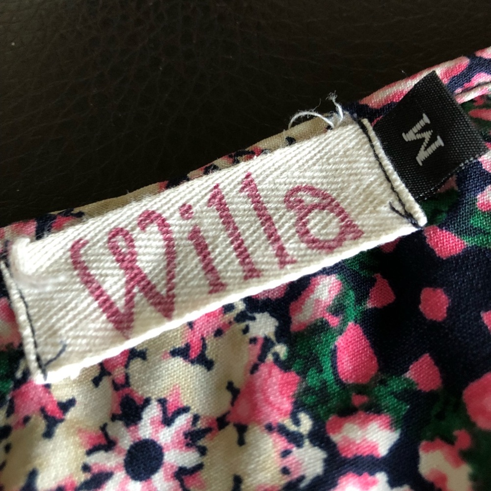 Fun pattern dress - Picture 3 of 5